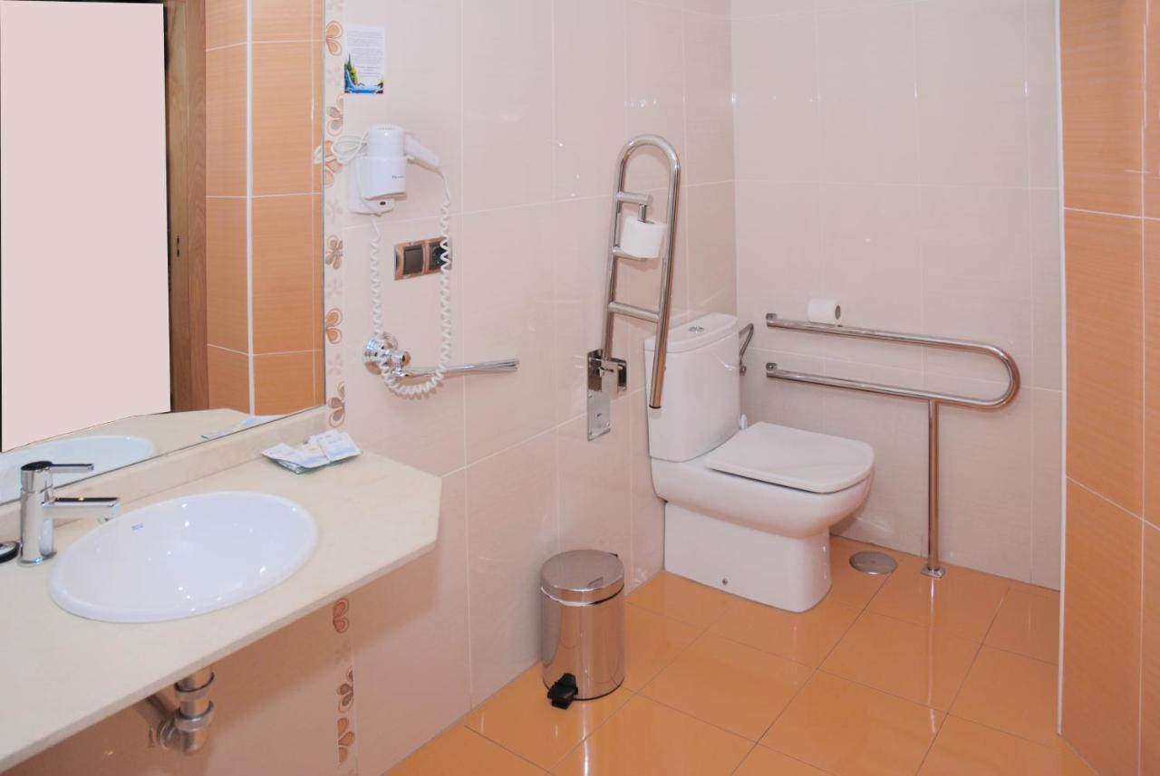 Hotel Villa De Cacabelos 외부 사진